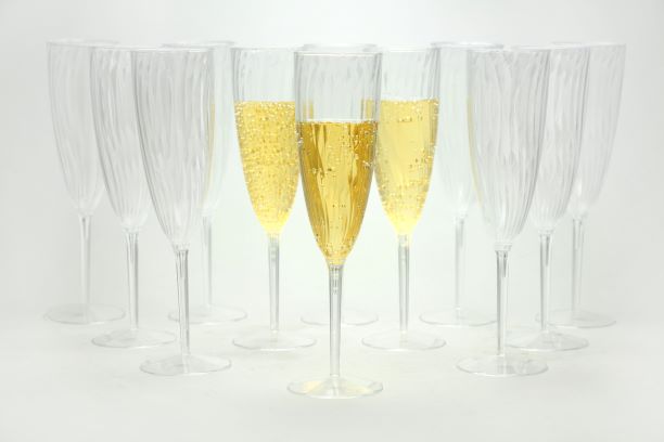 Lillian : Elegant Disposable Tableware for Special Occasions